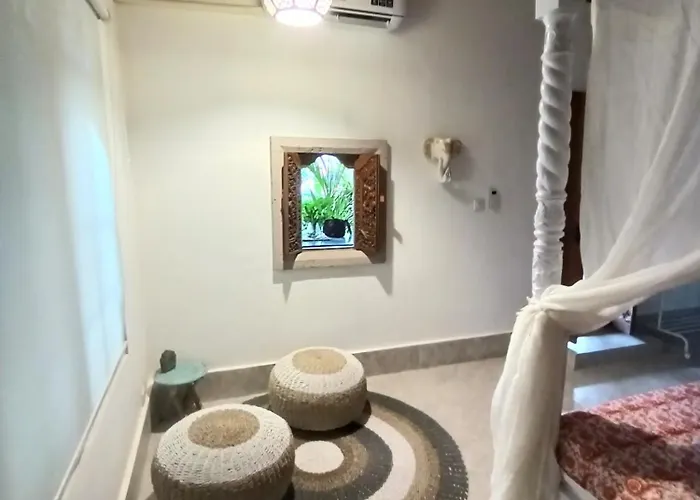 Mandala Blu Wellness ゲストハウス ウブド